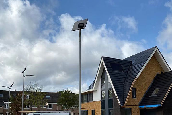 LED outdoor street light housing supplied to Morocco LED-Straßenleuchtengehäuse für den Außenbereich nach Marokko geliefert