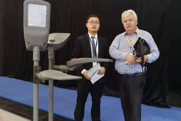 Hong Kong International Lighting Exhibition Internationale Ausstellung für Beleuchtung in Hongkong