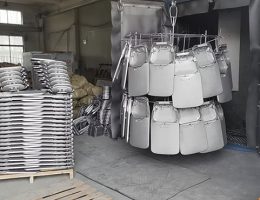 Sandstrahlen der Straßenlaterne